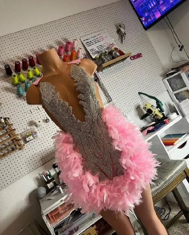 Limited Stock Elegant Ensemble Pink Ostrich Feather Short Prom Homecoming Dresses Luxury Diamond Crystal Birthday Party Gown