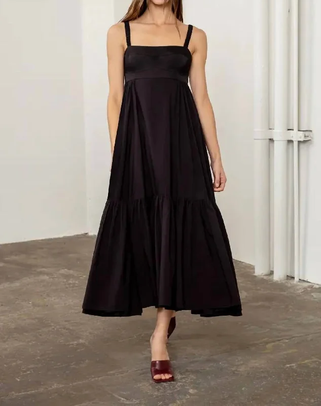 Fashionista Sale Fashion-Forward Style Hayden Midi Dress In Black