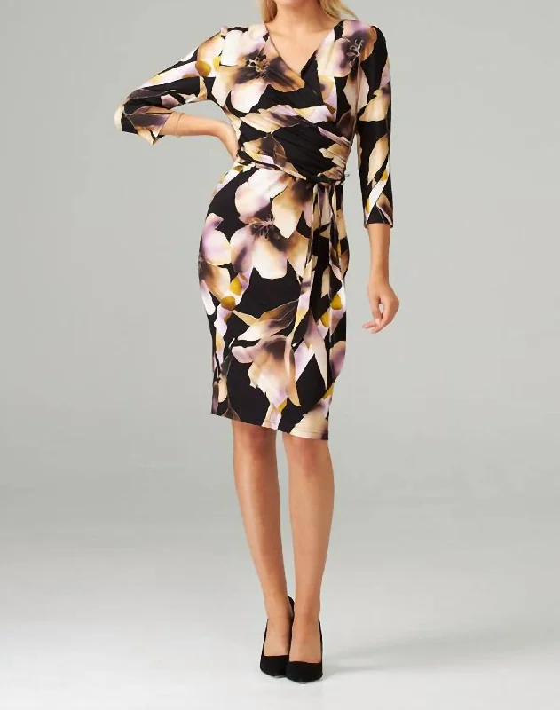 Chic Style, Always In Vogue Seasonal Trend Boat Neck Pencil Midi Dress In Black Pink