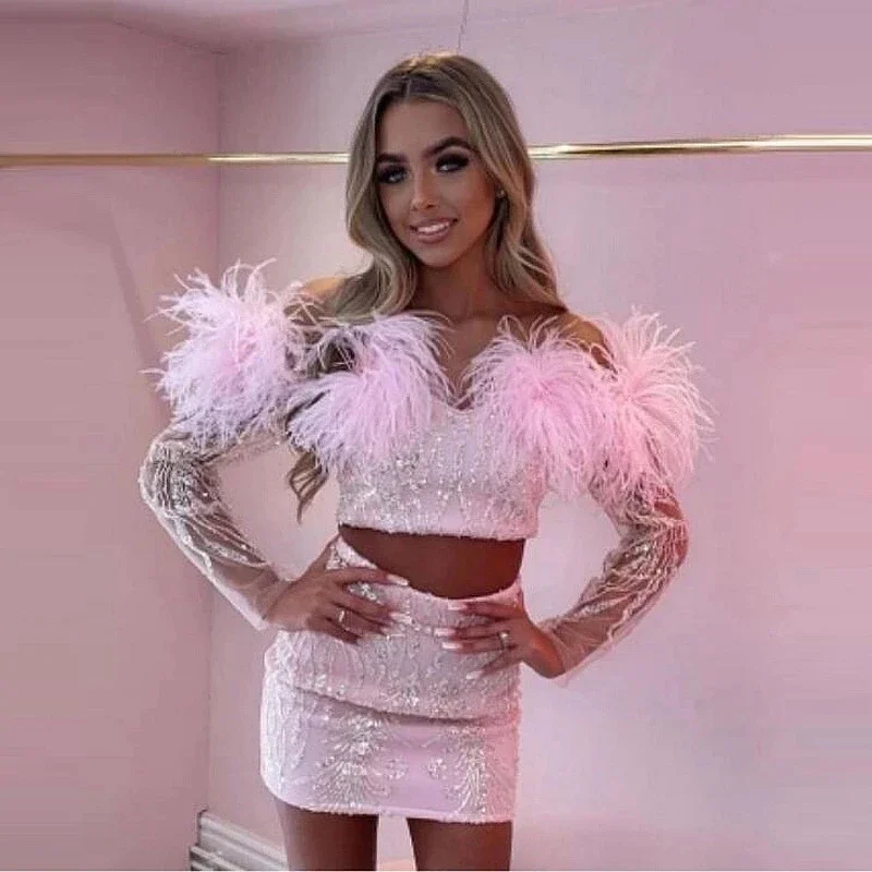 Limited Time Special Offer Casual Weekend Relaxed Style Baby Pink Chic Cocktail Dresses with Feathers Long Sleeves Off Shoulder 2 Pieces Prom Dress Short Sequin Beaded Party Night Gown