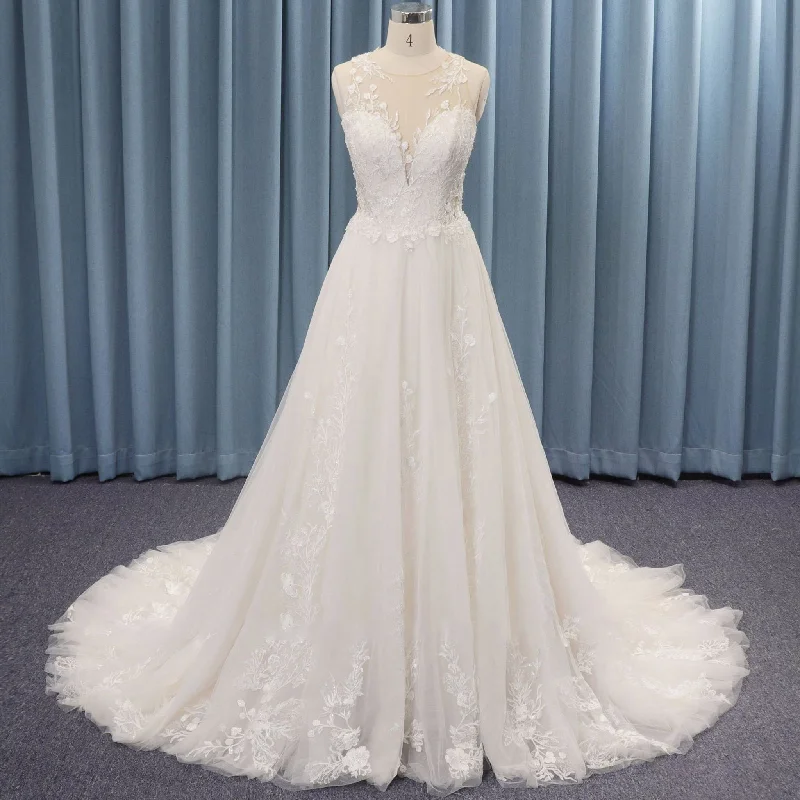 Bold Fashion Sales Feminine Allure Chic Sheer Neck Tulle Lace A-line Wedding Dress Cathedral Train