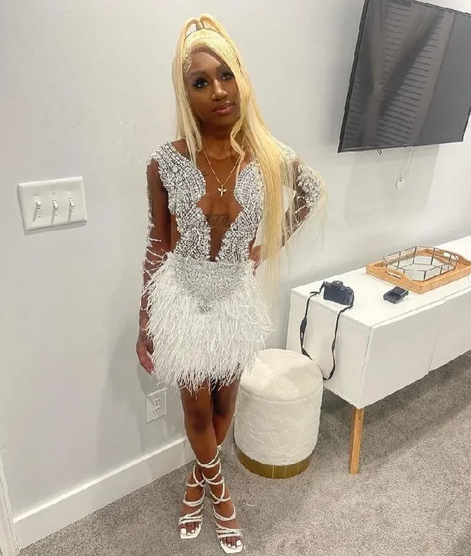 Boutique Styles Feminine Flow Little White Dress Long Sleeve Prom Homecoming Dresses for Black Girl Sparkly Diamond Feahter vestidos de graduación Party Gown