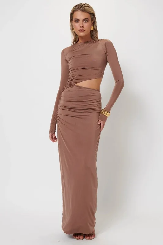 Street Style Discounts Graceful Movement Cara Maxi Dress - Coffee