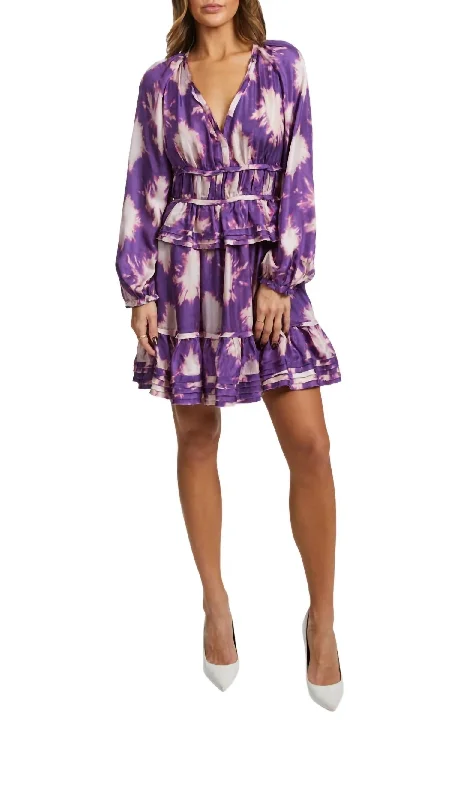 Fashion Essentials Seasonal Trend Emery Silk Mini Dress In Cassir Blur