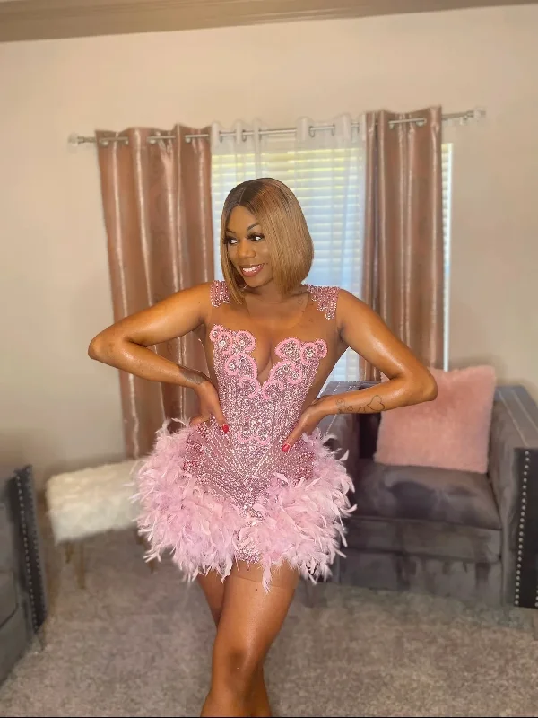 New In This Season Classic Appeal Feather Pink See Through Short Black Girl Prom Dresses Beaded African Cocktail Dresses Women Party Gowns Birthday Homecoming