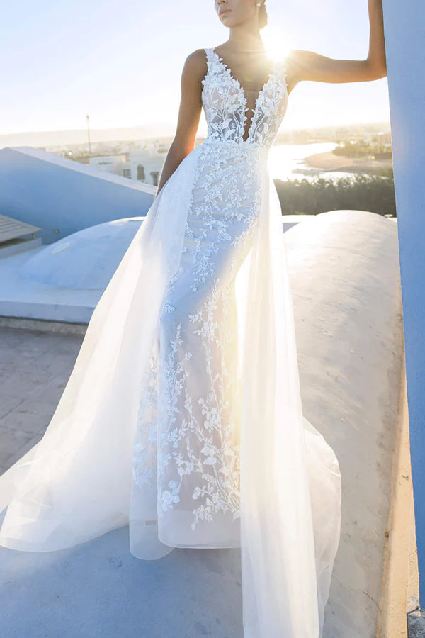 End Of Season Sale Artful Design Charming V-neck lace fishtail wedding dress