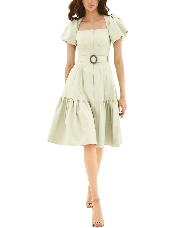 Fashion-Forward Summer Fashion BGL Midi Dress