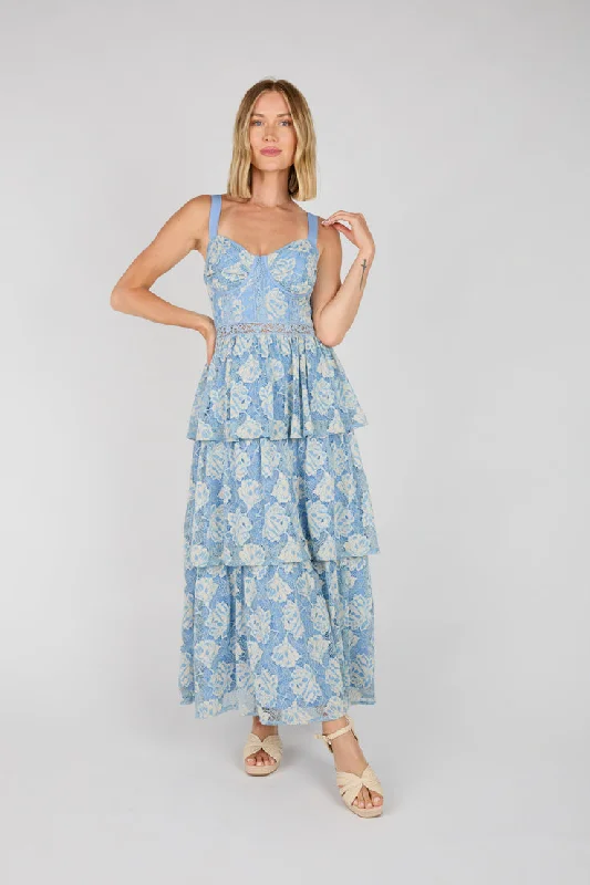 Flash Sale Bold Silhouette Add Some Romance Maxi Dress