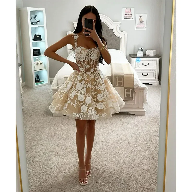 Embrace New Fashion Effortless Comfort Light Champagne Cocktail Dresses Straps Appliqued Short Prom Dress Mini Party Gowns A-Line Homecoming Graduation Dress