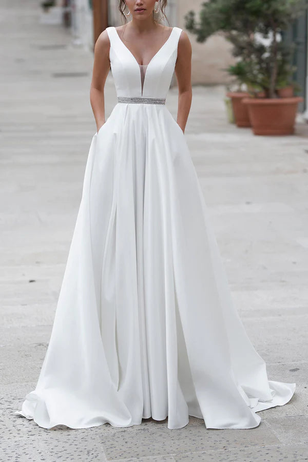 Unleash Your Fashion Y2K Nostalgic Fashion Look A-shaped deep V-neck satin wedding dress with pockets court tail minimalist bride dress