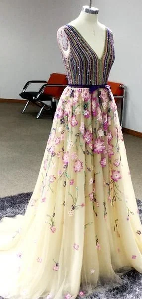 Relaxed Style Grab Romantic Date - Night Styles Now Stunning Colorful Beading Floral Tulle Sleeveless Prom Dresses    cg19137