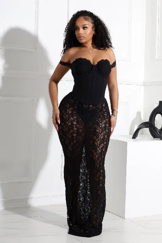 Fashion Sale Fashion-Forward Style Maila Lace Corset Maxi Dress With Underwear