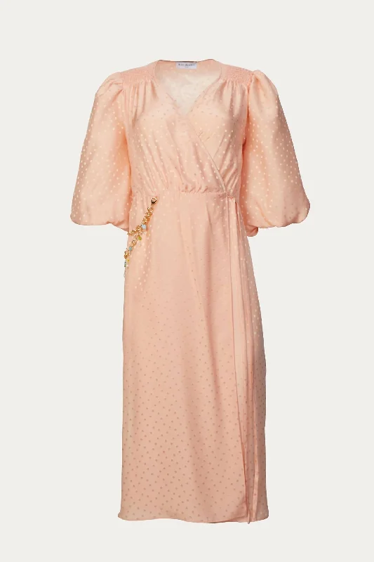 Romantic Chic Deals Refined Simplicity Midi Dress With Chain In Peach Jacquard