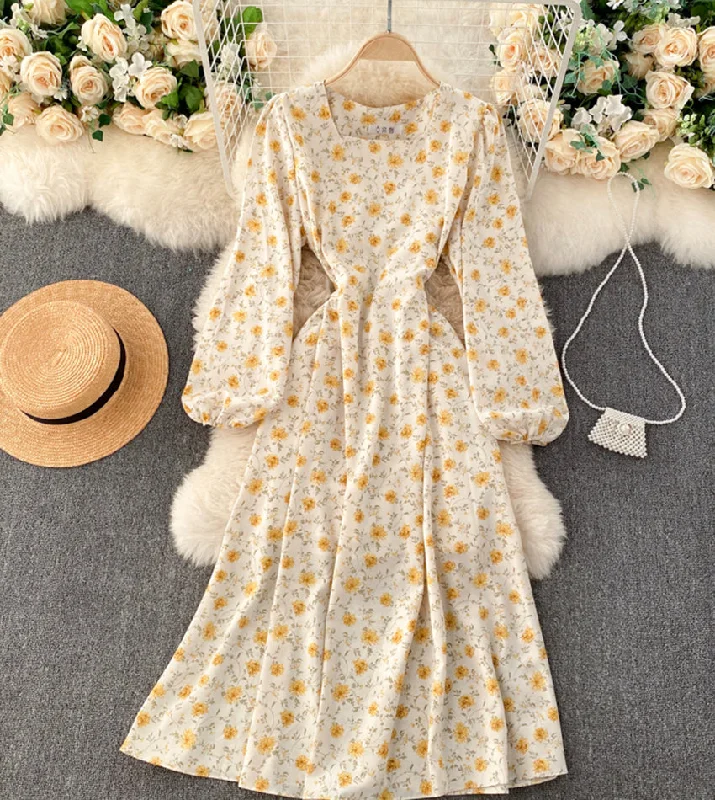 Limited Edition Grab Romantic Date - Night Styles Now A line long sleeve floral dress  944